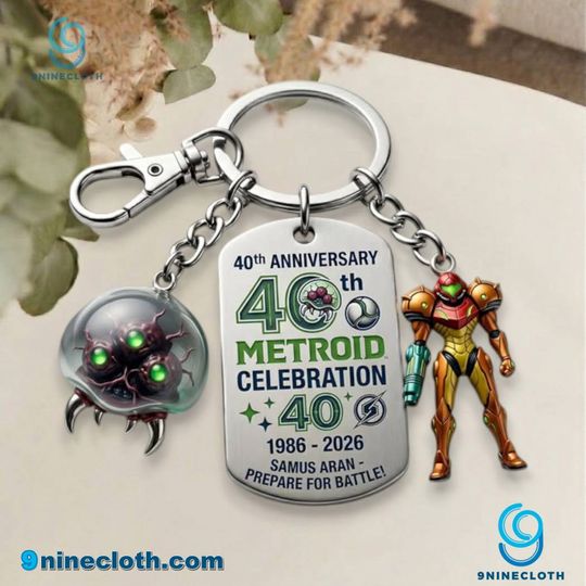 Metroid 40th Anniversary Samus Aran Prepare For Battle Keychain
