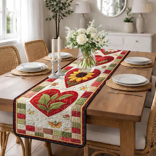 Sunflower Heart Quilted Table Runner, Red Floral Patchwork Table Decor, Summer Farmhouse Dining Decor, Country Cottagecore Gift for Her