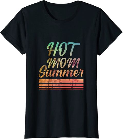 Mom loves Summer 2021 T Shirt