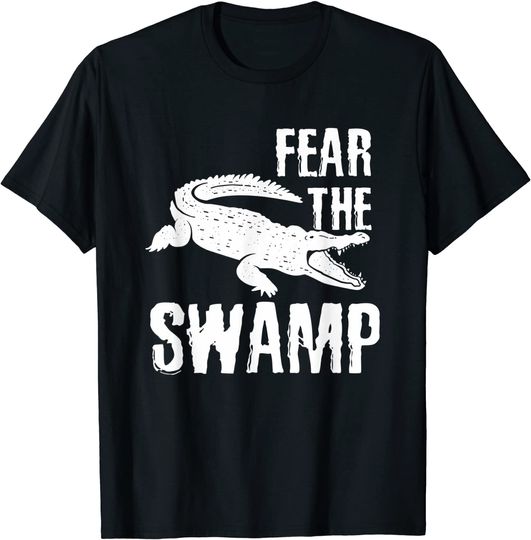 Discover Cool Fear The Swamps Crocodile Lover Swamp Lovers gift T-Shirt