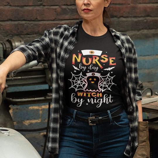 Discover Nurse By Day Witch By Night Nurse Halloween Classic T-Shirt