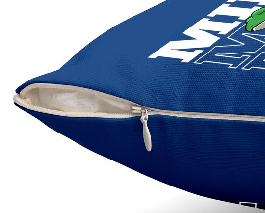 I Love Frogs Dabbing Amphibian Throw Pillow