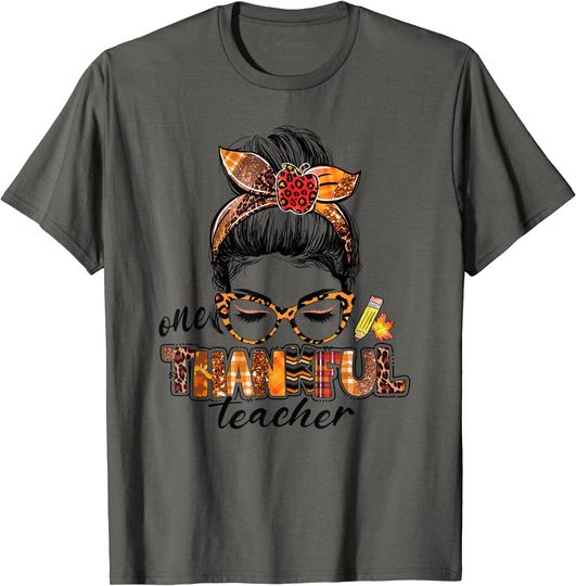 One Thankful Teacher Messy Bun Pumpkin Thanksgiving T-Shirt
