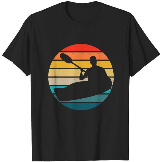 Discover Canoe Canoeing Silhouette On A Distressed Retro Sunset graphic T-Shirts