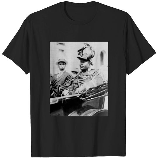 Discover Marcus Garvey 1922 - Marcus Garvey - T-Shirt