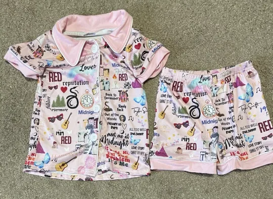 Discover Taylor taylor version short pajamas set
