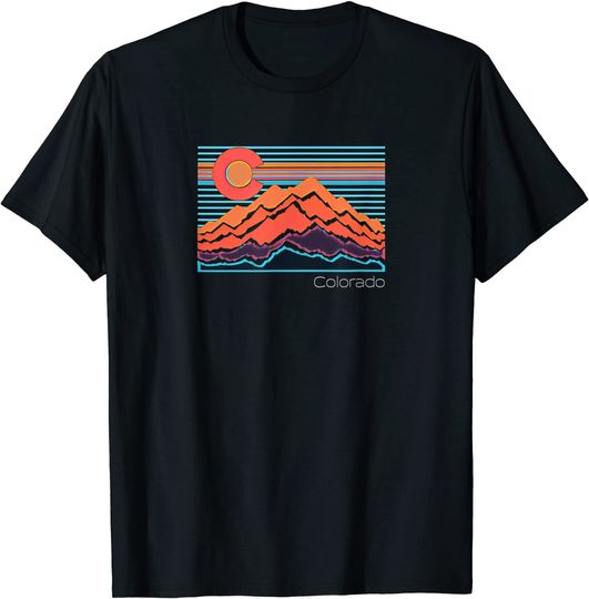 Discover Vintage Colorado Mountain Landscape and Flag Graphic T-Shirt