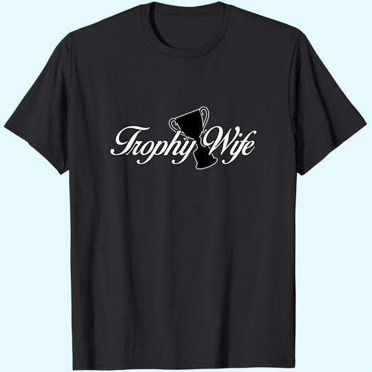 Discover Trophy Wife Amdesco Junior's T Shirt