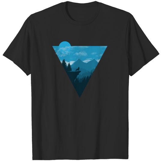 Camping Shirt I Outdoor Nature Travel Wolf T-shirt