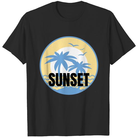 Sunset Ocean Beach Palm Vacation Gift T-shirt