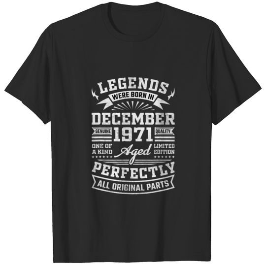 50Th Birthday December Vintage 1971 Years Saying T-shirt