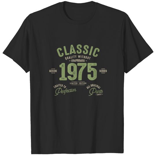 Classic 1975 - 47Th Birthday Retro Vintage T-shirt