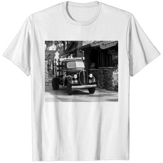 Vintage Truck Black and White T-shirt