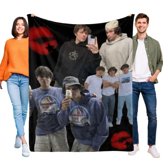 Discover Sturniolo Triplets Blanket Soft Flannel Bed Sofa Throw Birthday Gift