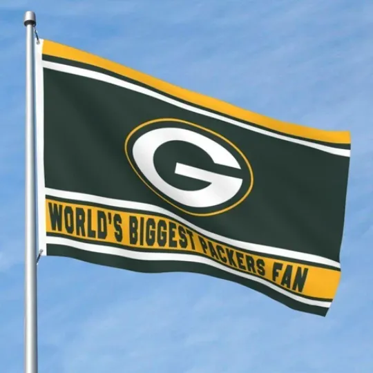 Discover World's Biggest Green Bay Packers Fan Club Flag Banner Decorative Flags | Home Docor | Outdoor Flag | American Football Gift