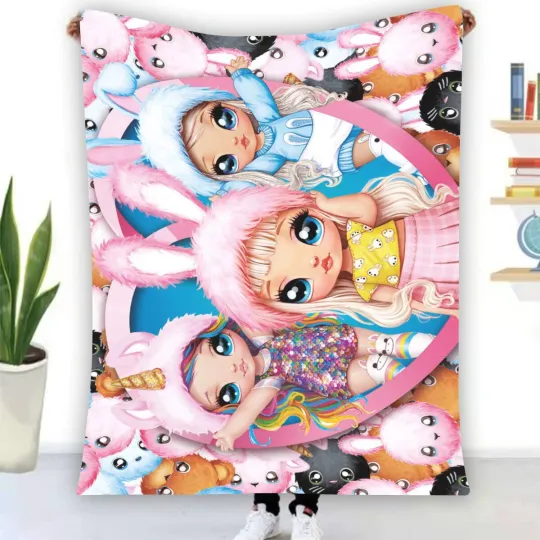 Discover Rainbow High - Bunny Love Fleece Blanket