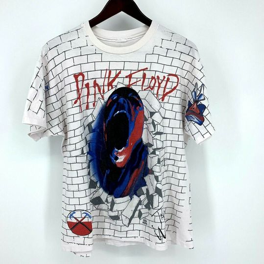 Vintage 1993 Winterland Pink Floyd The Wall All 3D T-Shirt