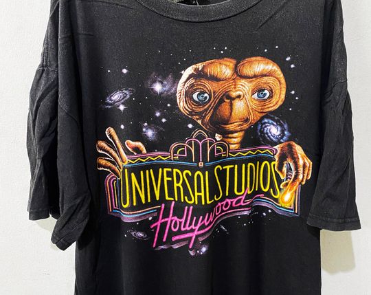 Vintage 90s E.T. the Extra-Terrestrial Universal Studio Shirt