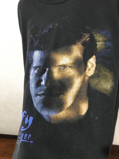 Vintage 1999 Buffy The Vampire Slayer Shirt