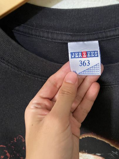 Vintage 2000 Buffy the Vampire Slayer Shirt