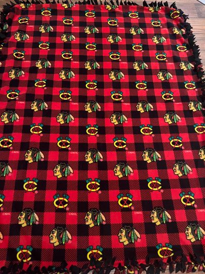 Two-Piece Hand-Tied Chicago Blackhawks Woven Blanket