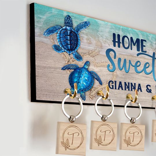 Personalized Beach House Key Holder, Turtle Wooden Key Decor, Custom Family Gift