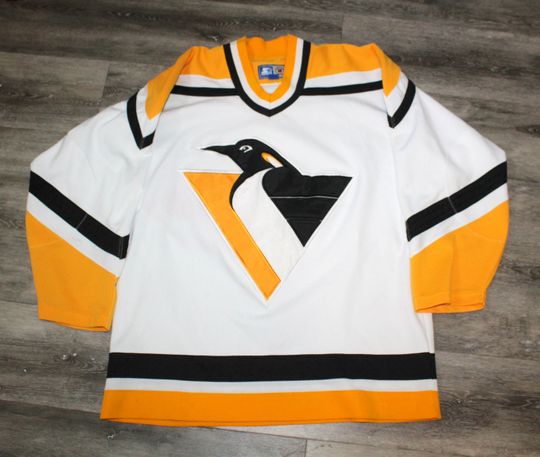 Vintage 90s Clothing NHL Pittsburgh Penguins Starter Men Size Large
