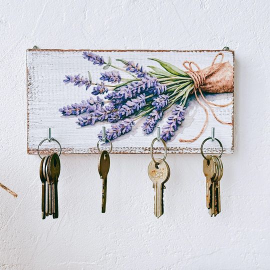 Lavender Rustic Wooden Key Holder