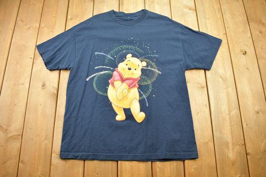 Vintage 1990s Disney's Winnie The Pooh Graphic T-Shirt