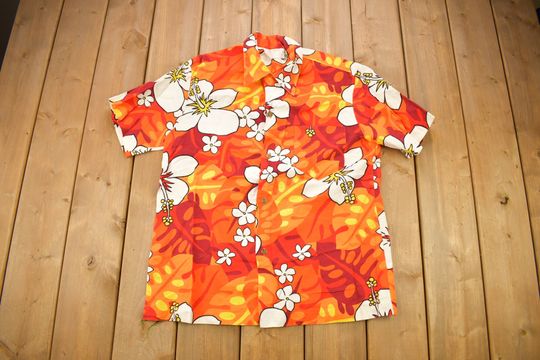Vintage 1960s Orange Hawaiian Button Up Hawaiian Shirt