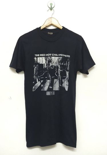 Vintage 80's-90's Red Hot Chili Peppers Band T-Shirt