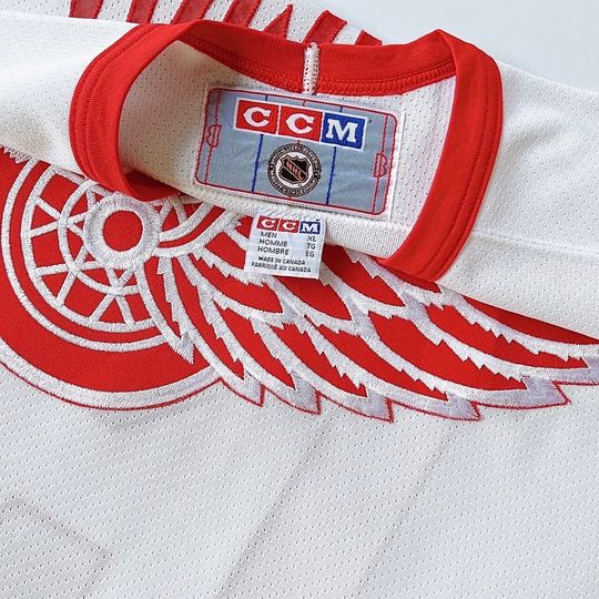 90s Steve Yzerman player Detroit Red Wings NHL Jersey/ XL