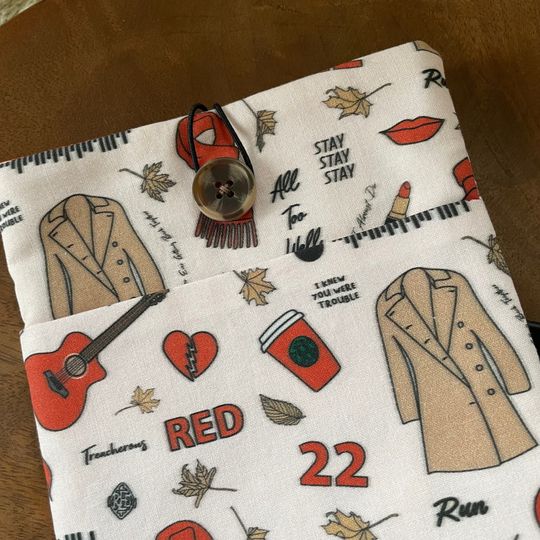 Taylorr Swifts Kindle Case
