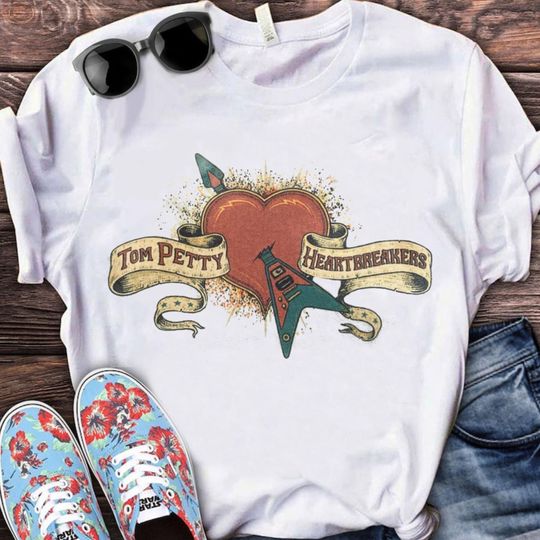 Tom Petty and the Heartbreakers Shirt, Tom Petty Shirt, Heartbreakers, Classic Rock, vintage, retro, 70s, 80s, classic rock shirt