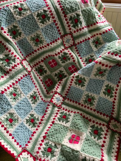 The Noel Nine Patch Blanket Pattern