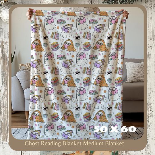 Halloween Ghost Fleece Blanket with Cute Reading Design