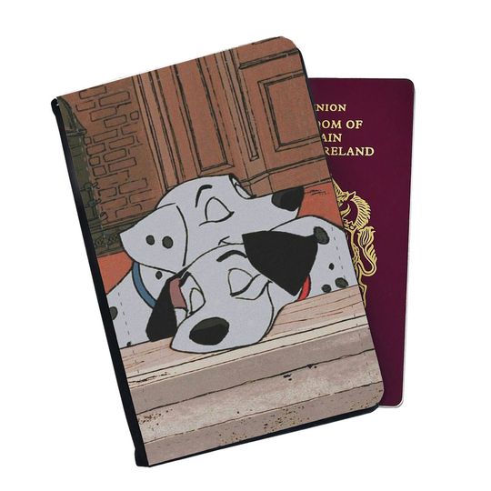 Stylish Faux Leather Passport Cover - Travel Accessories Gift - Disney 101 Dalmatians Love Story