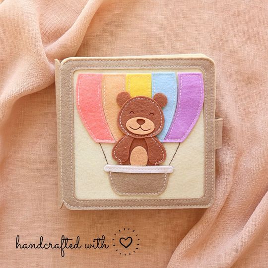 Mini Quiet Book The bear, Busy Book with Baby Name/ Montessori Toys/ Activity book/ Children Birthday Baptism Christmas Gift