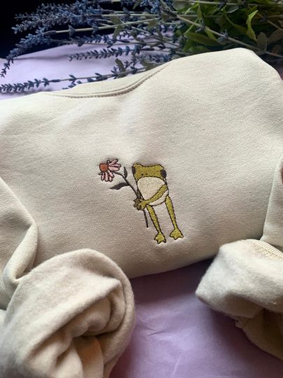 Flower Frog Embroidered Crewneck Sweatshirt