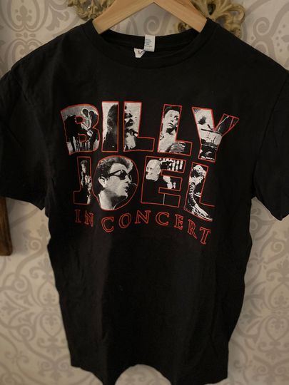 Billy Joel vintage graphic concert tee