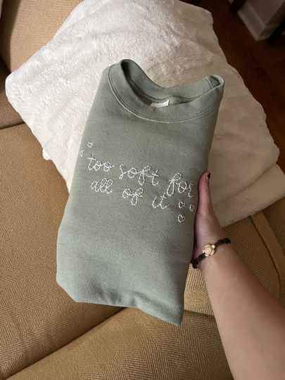 sweet nothing midnights embroidered sweatshirt!