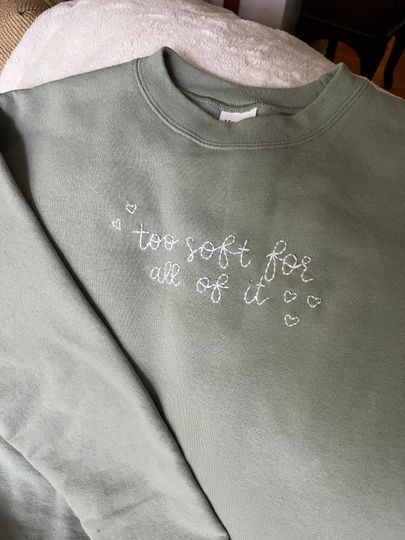 sweet nothing midnights embroidered sweatshirt!