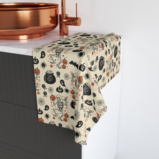 Funny Halloween Pumpkin Hand Towel Kitchen or Bathroom Decor