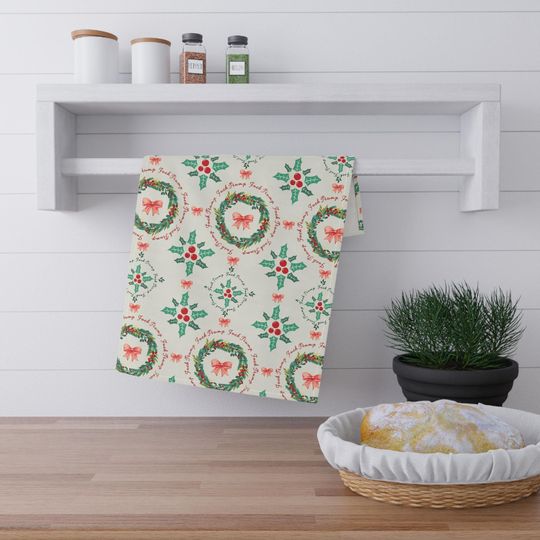 Christmas Hand Towel, Christmas Wreath Kitchen Towel