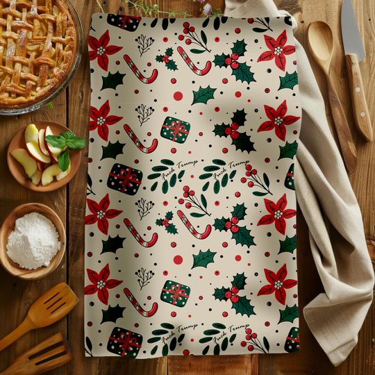 Christmas Hand Towel, Christmas Wreath Kitchen Towel