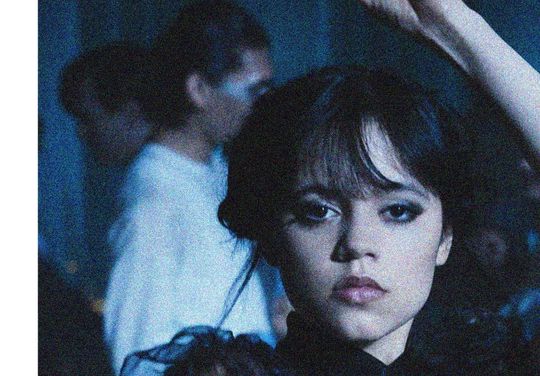 Wednesday Addams dancing Poster