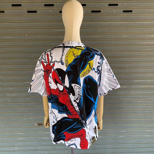 Spiderman Symbiote boot T-shirt