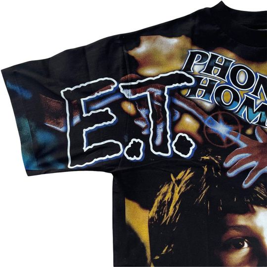 ET 2022 boot T-shirt