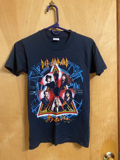 Small kids Def Leppard  hysteria shirt