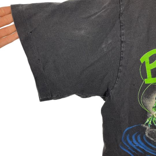 1995 Budweiser Frog Tee, Beer shirt